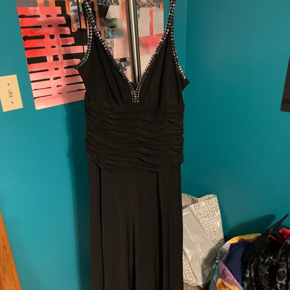 Jones New York black evening dress